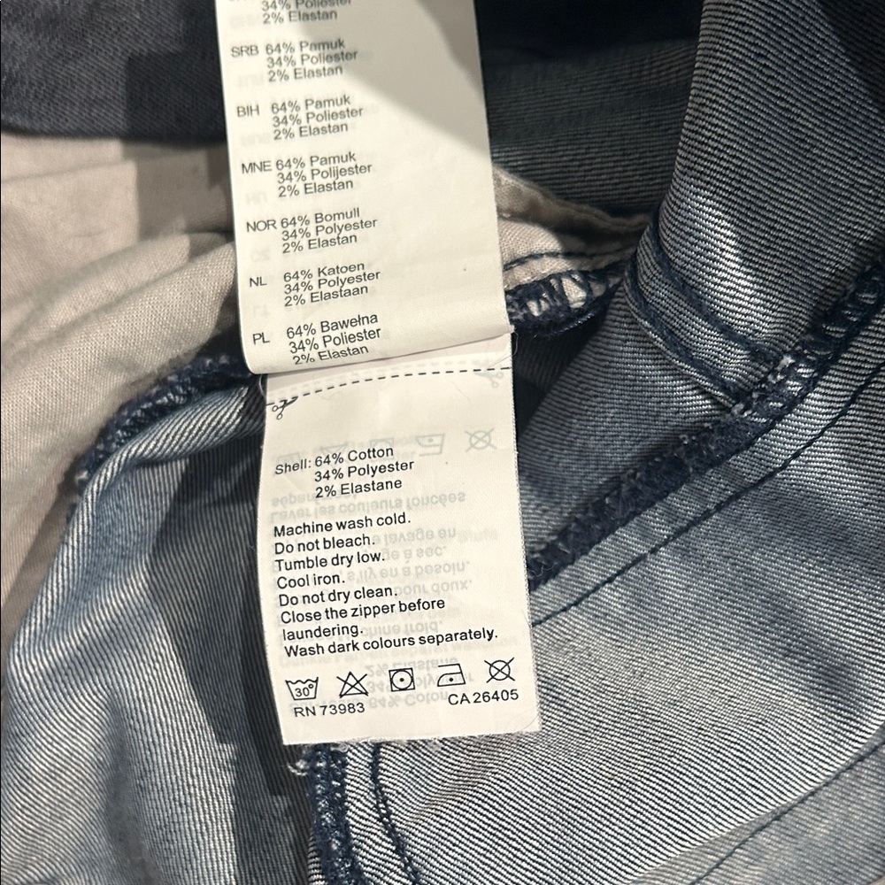 Helly Hansen Dark Blue Pants with Zippered Pocket - Picture 7 of 8